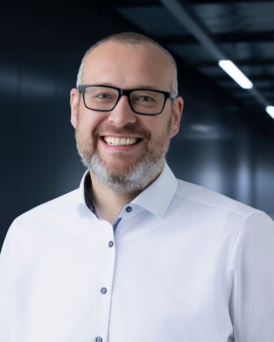 Sascha Helmkamp, Bereichsleiter Services